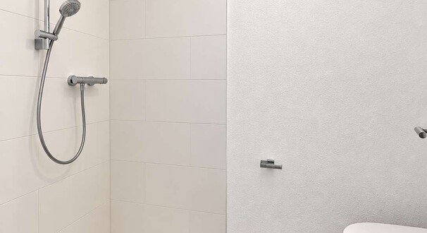 Gäste WC mit Dusche