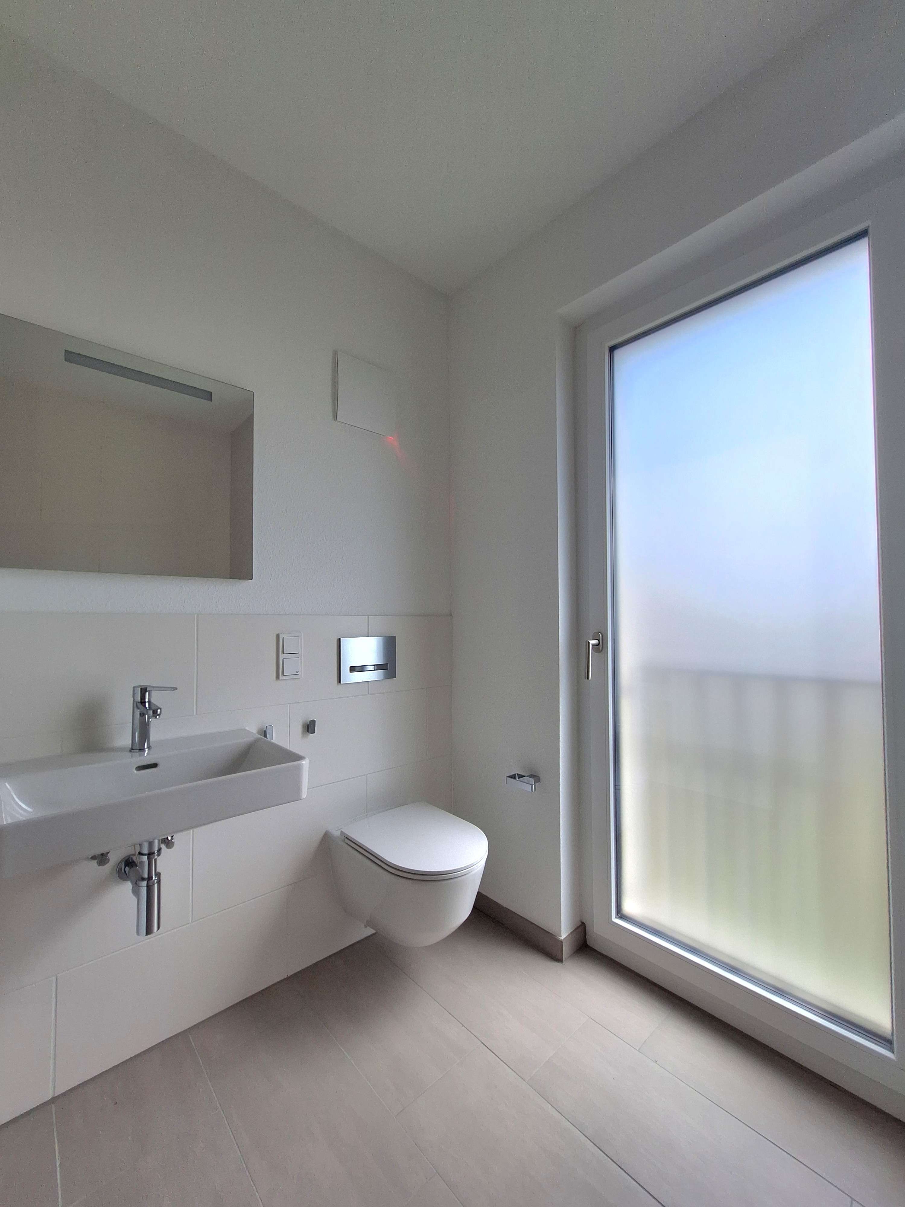 Haupt-Badezimmer (2)