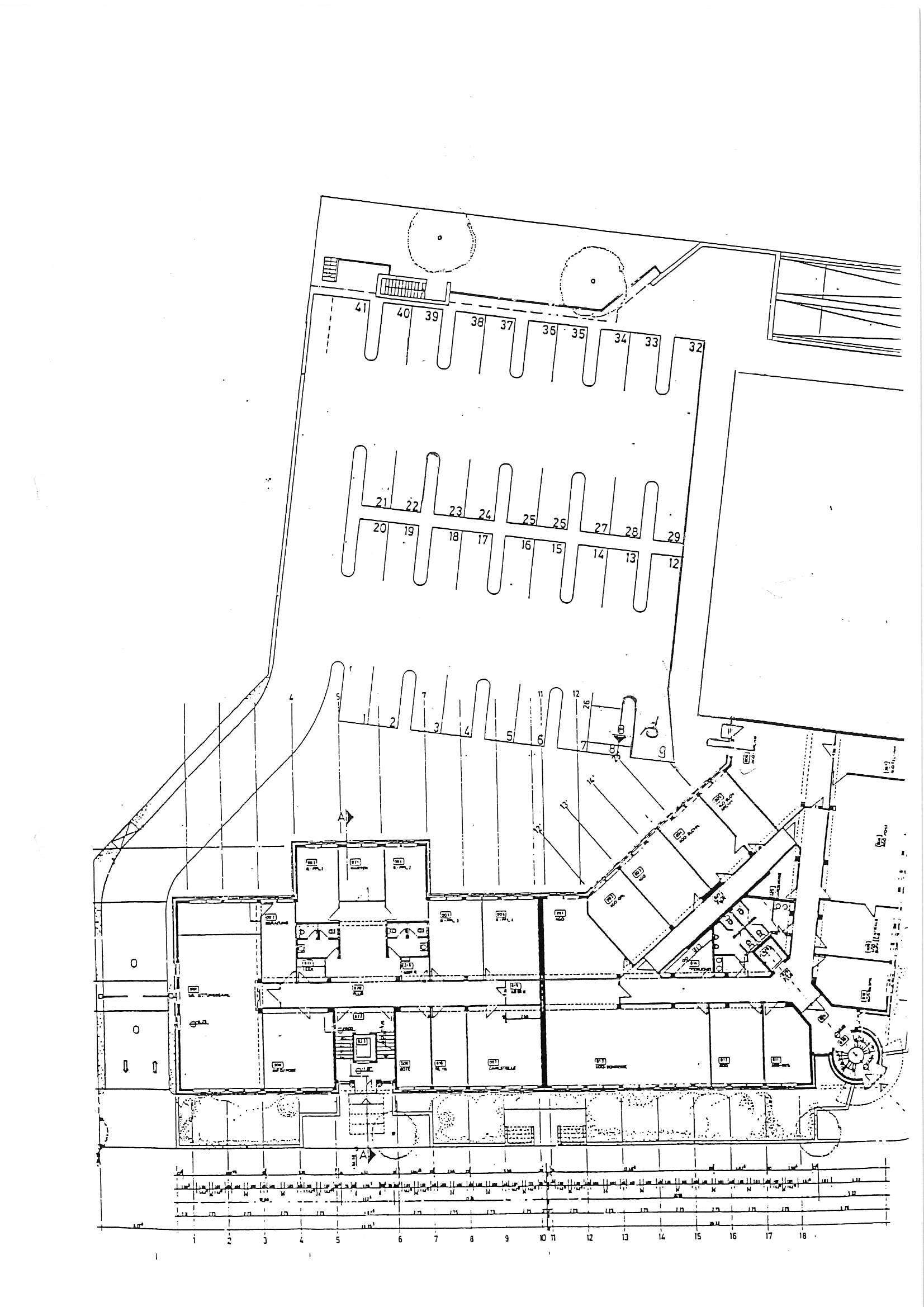 4112 Stellplatzplan Außen.jpg