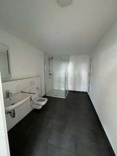 Badezimmer.jpeg